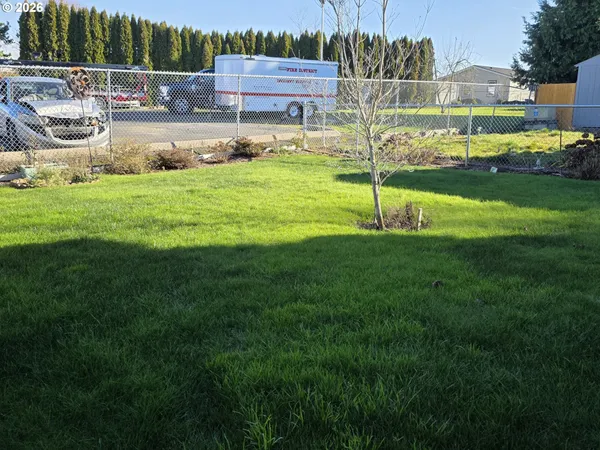 $83,000 | 835 Southeast 1st Avenue, Unit 56, Canby, OR 97013