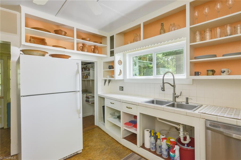 4950 Beckel Road Winston-Salem, NC 27127 - Photo 7 of 22 Gallery Image 7