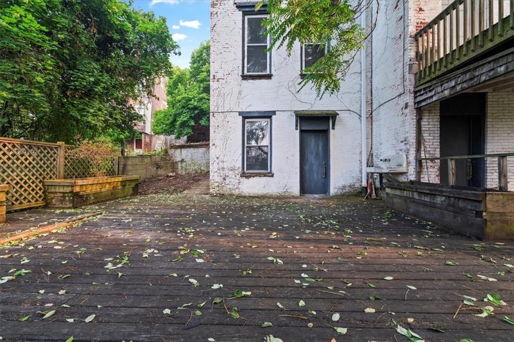 1947 South 18th Street Pittsburgh, PA 15203 - Photo 24 of 48 a backyard of a house with lots of green space