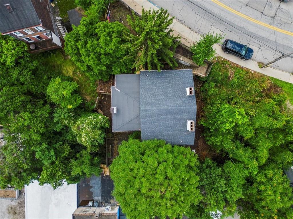 1947 South 18th Street Pittsburgh, PA 15203 - Photo 42 of 48 an aerial view of a house