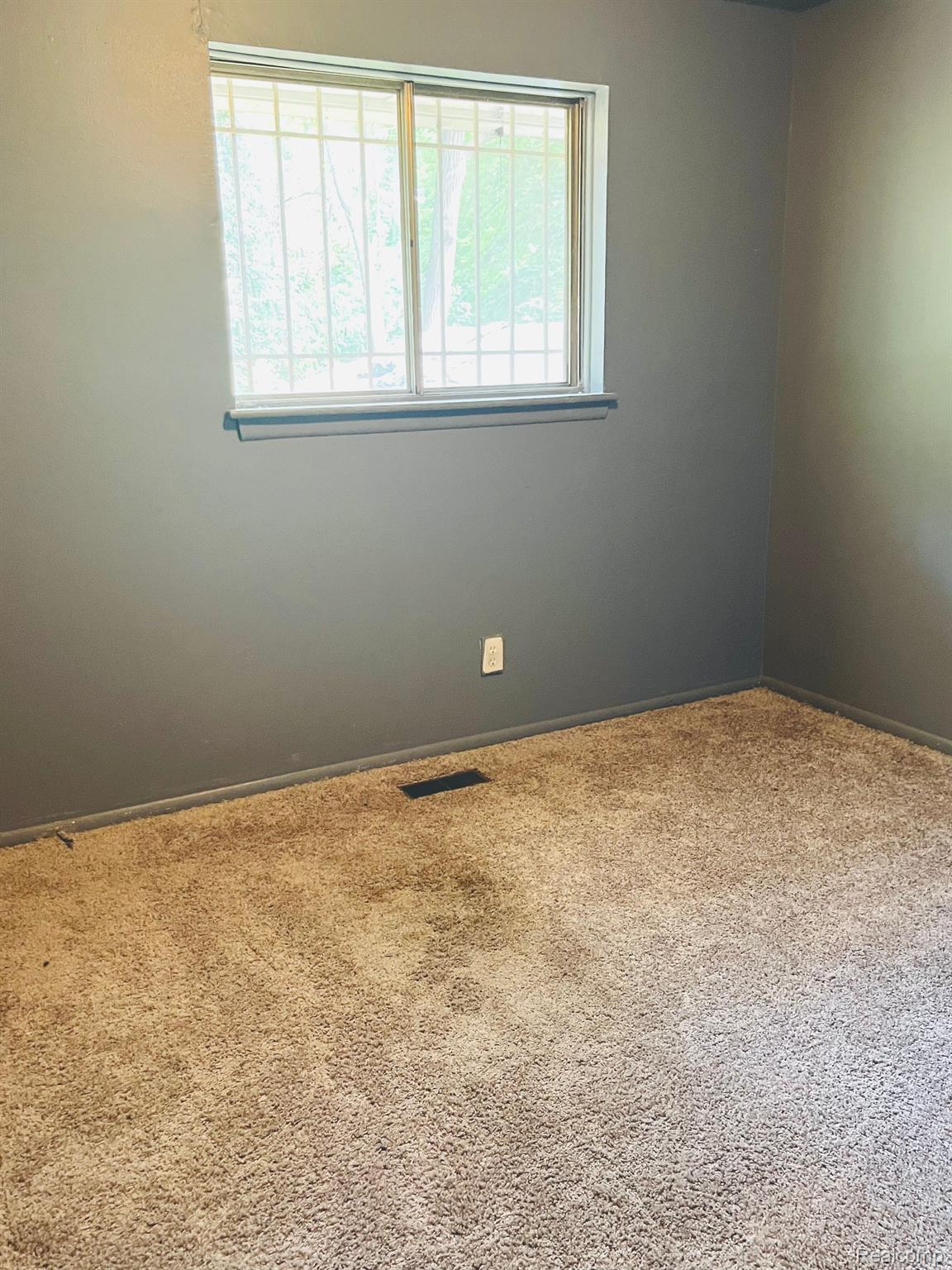 3020 Raskob Street Flint, MI 48504 - Photo 5 of 8 Gallery Image 5