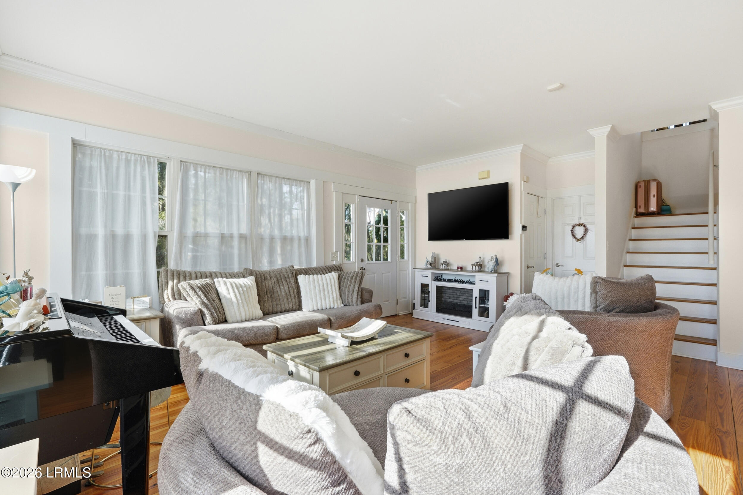 126 Stuart Point Road Seabrook, SC 29940 - Photo 4 of 35 6_dsc03772