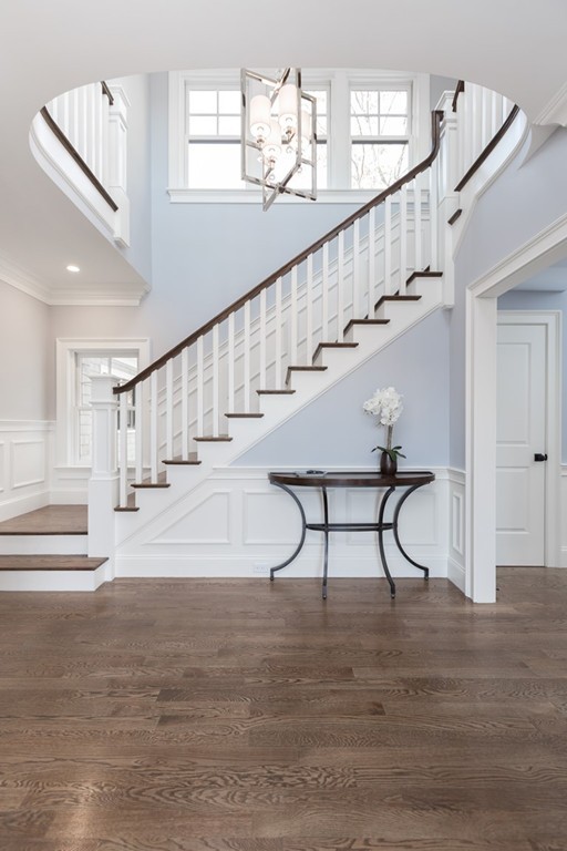 8 Milk Street Lexington, MA 02421 - Photo 3 of 13 Gallery Image 3