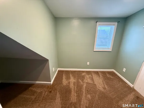 $3,200 | 42 Wells Avenue, Shelton, CT 06484