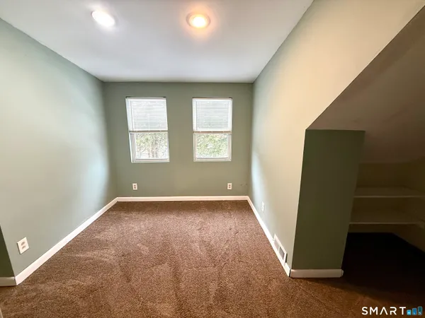 $3,200 | 42 Wells Avenue, Shelton, CT 06484