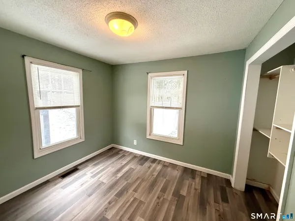 $3,200 | 42 Wells Avenue, Shelton, CT 06484