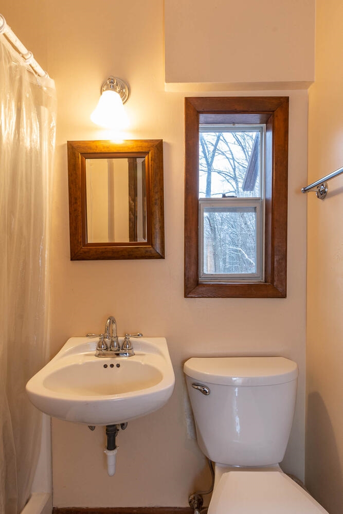 3285 North Russell Road Bloomington, IN 47408 - Photo 10 of 36 Gallery Image 10