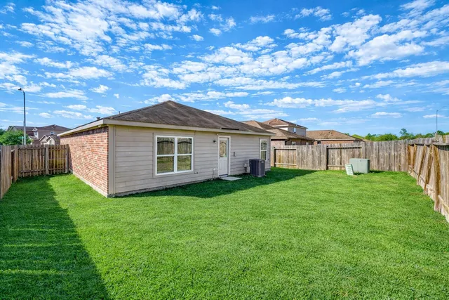 $2,200 | 8839 Hazel Rose Sky Drive, Humble, TX 77338