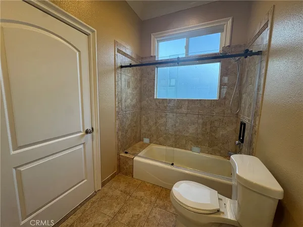 $4,900 | 4912 Hesperia Avenue, Encino, CA 91316