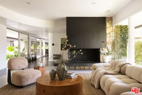 $2,149,000 | 4280 West Mt Vernon Drive, View Park, CA 90043