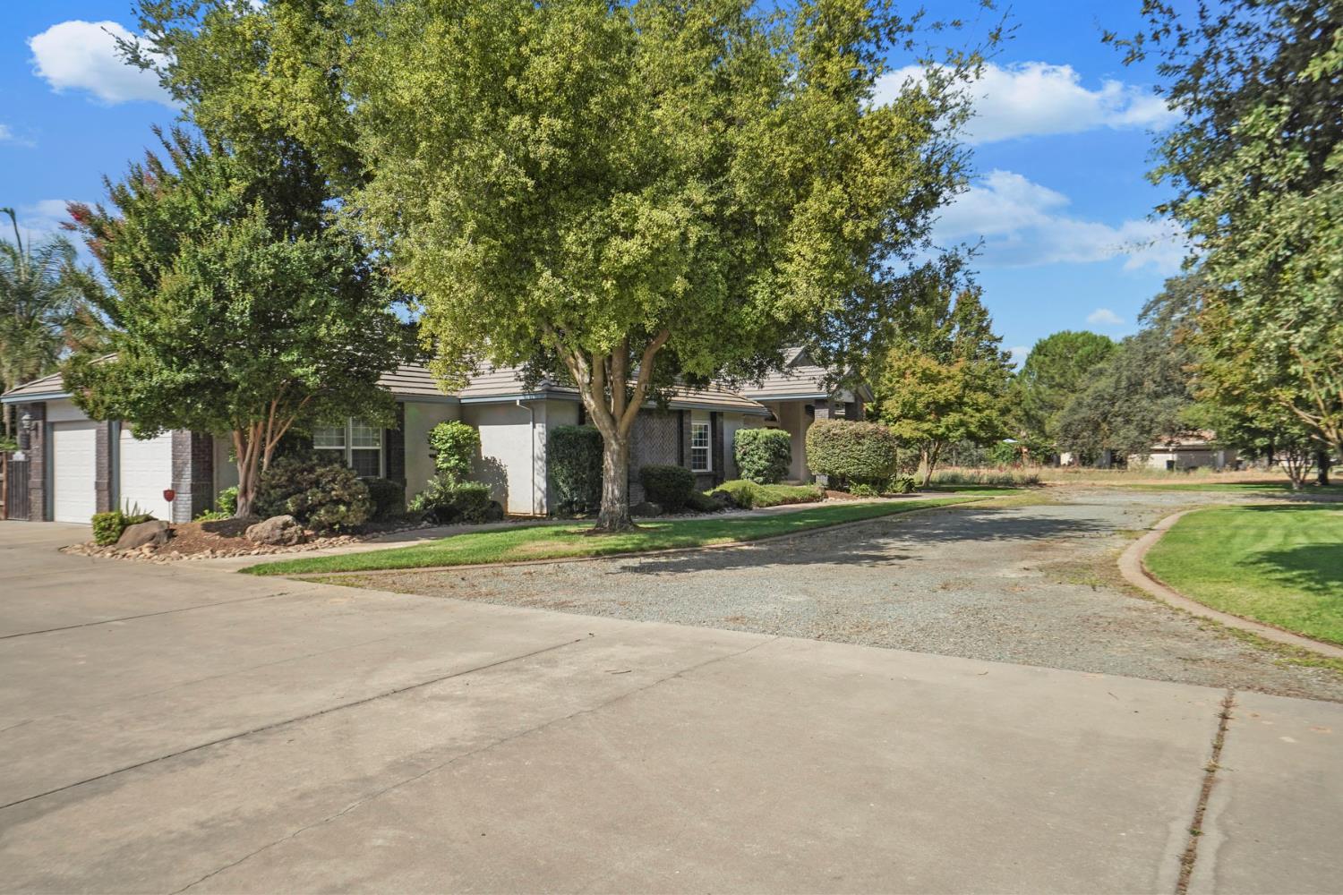 3106 East Calimyrna Road Acampo, CA 95220 - Photo 3 of 44