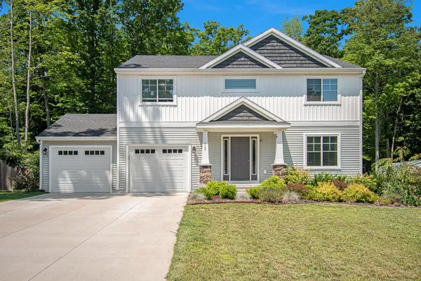 $380,000 | 737 West North Hls Court, Newaygo, MI 49337