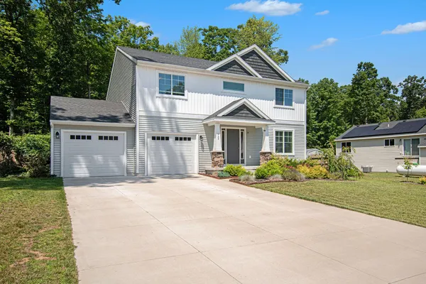 $380,000 | 737 West North Hls Court, Newaygo, MI 49337