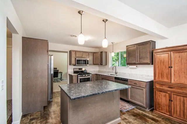 $392,000 | 737 West North Hls Court, Newaygo, MI 49337