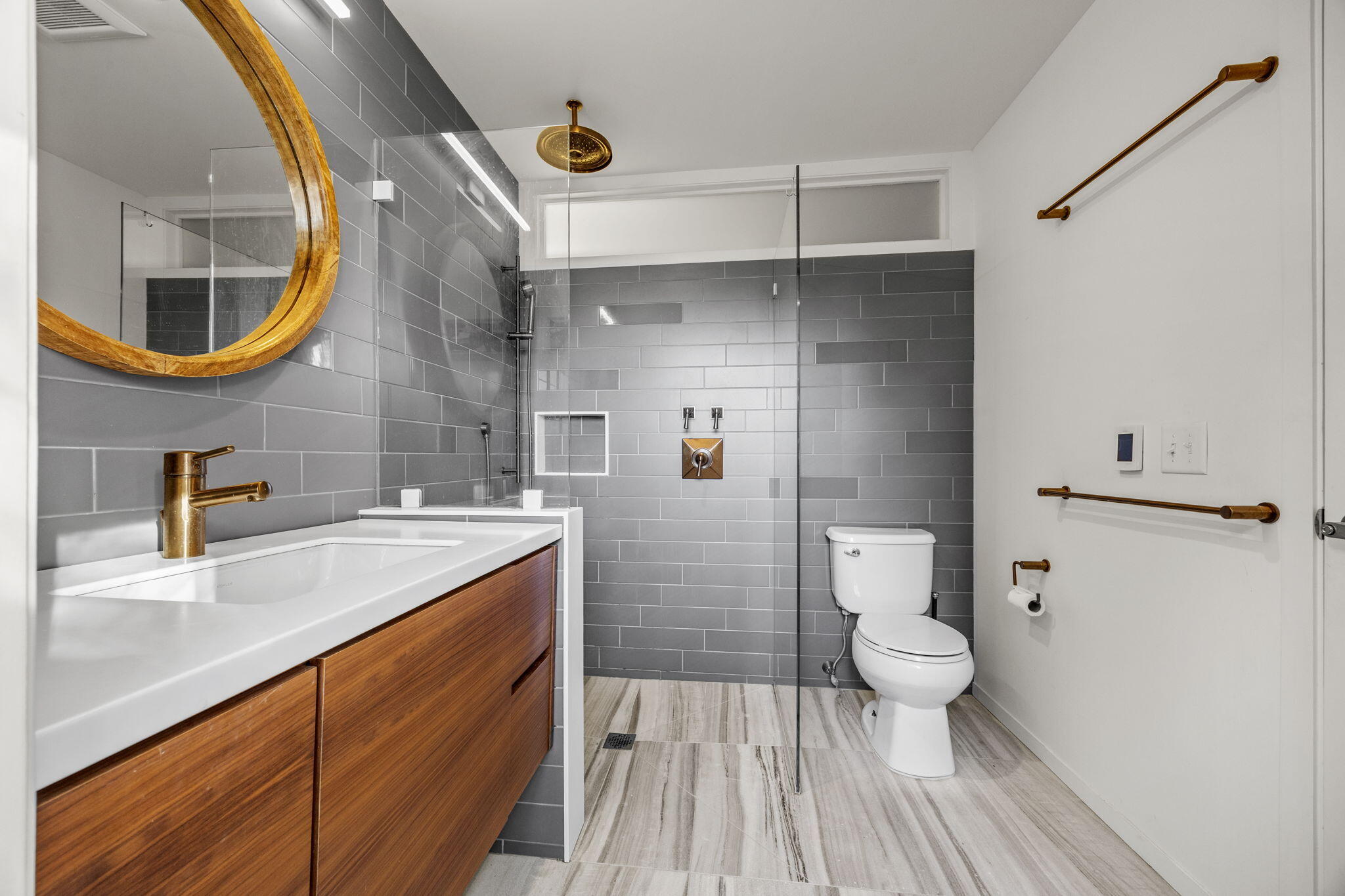 9 Thistlemore Road Provincetown, MA 02657 - Photo 23 of 44 1000014923