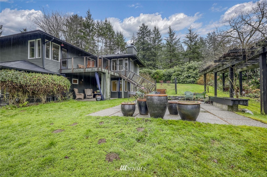 6403 Northeast Ralston Road Bainbridge Island, WA 98110 - Photo 32 of 37 Gallery Image 32
