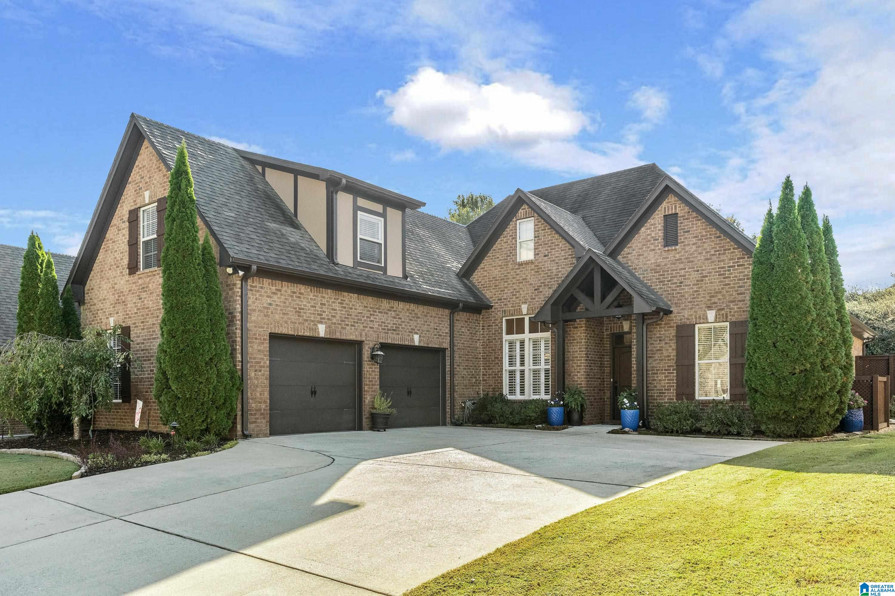 389 Strathaven Drive Pelham, AL 35124 - Photo 1 of 41