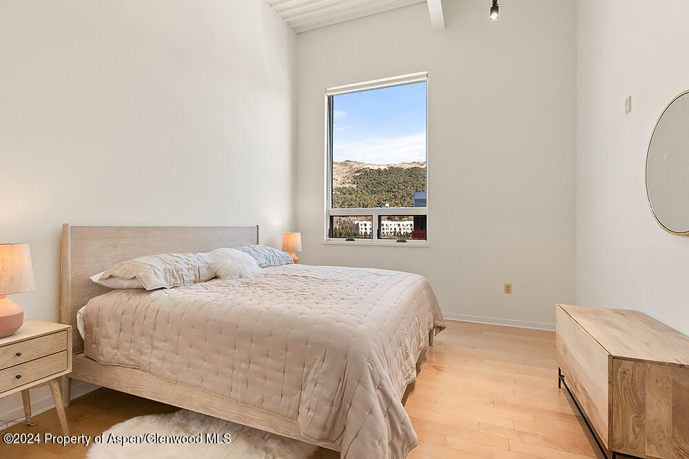 361 Robinson Street, Unit 326 Basalt, CO 81621 - Photo 13 of 17 King Bed