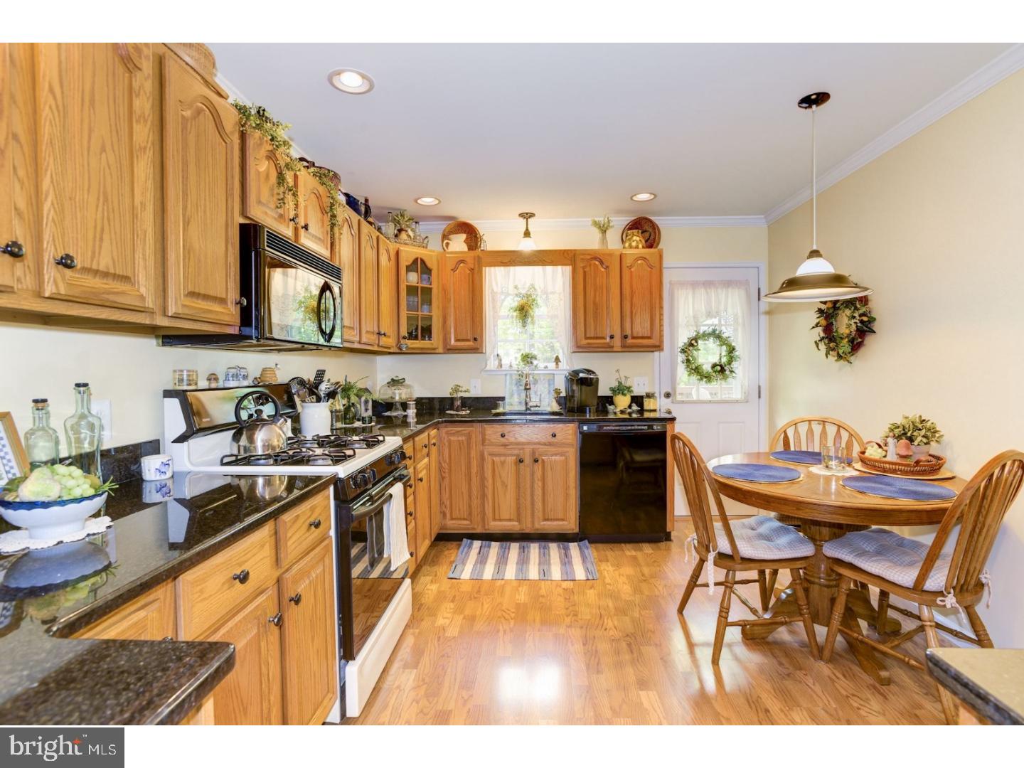 1608 Rivers Edge Drive Riverside, NJ 08075 - Photo 5 of 25 Kitchen