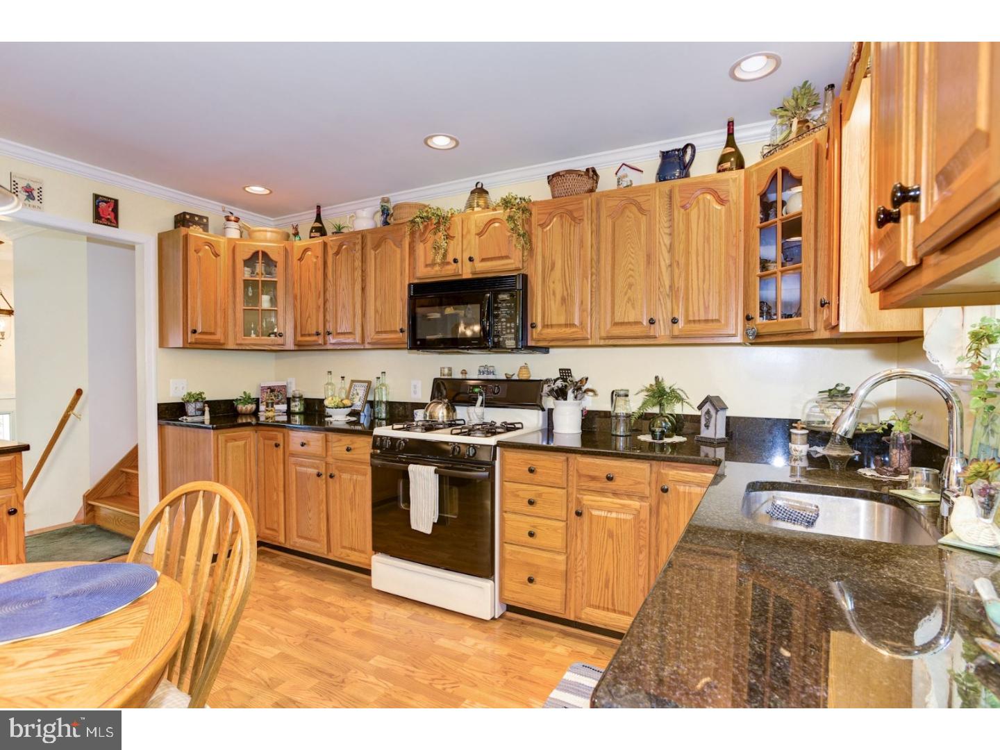 1608 Rivers Edge Drive Riverside, NJ 08075 - Photo 7 of 25 Kitchen