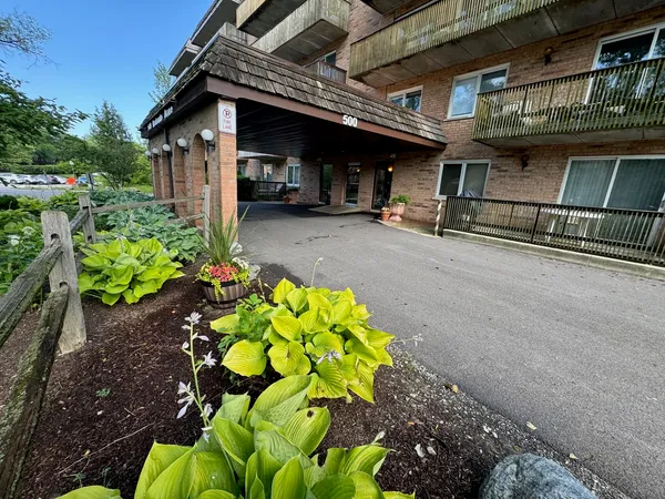 $215,000 | 500 Redondo Drive, Unit 507, Downers Grove, IL 60516