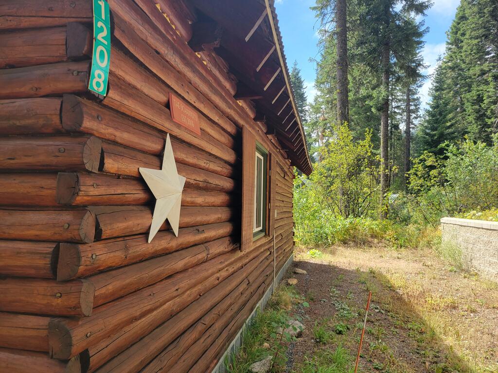 1208 Fox Road Cascade, ID 83611 - Photo 6 of 25 1208 FOX ROAD