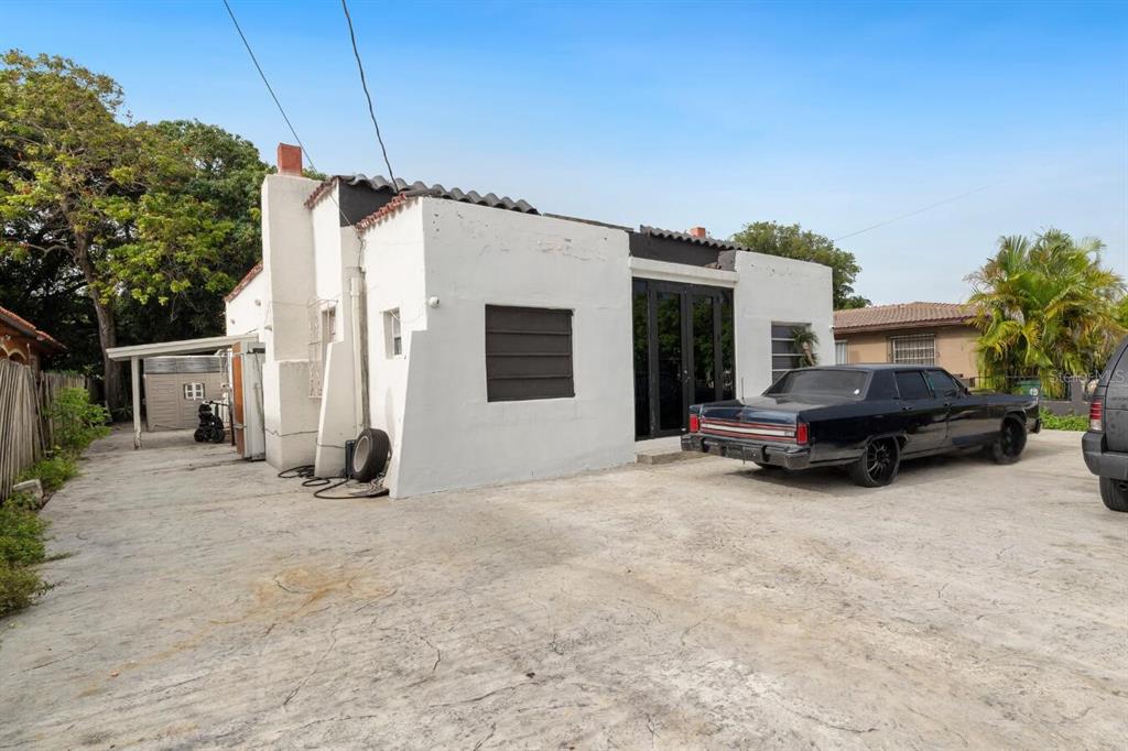 1829 5th Miami, FL 33125 - Photo 1 of 23