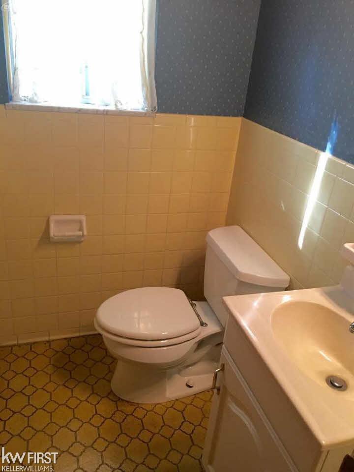 7540 Porter Road Grand Blanc, MI 48439 - Photo 35 of 54 21234477-34.JPG