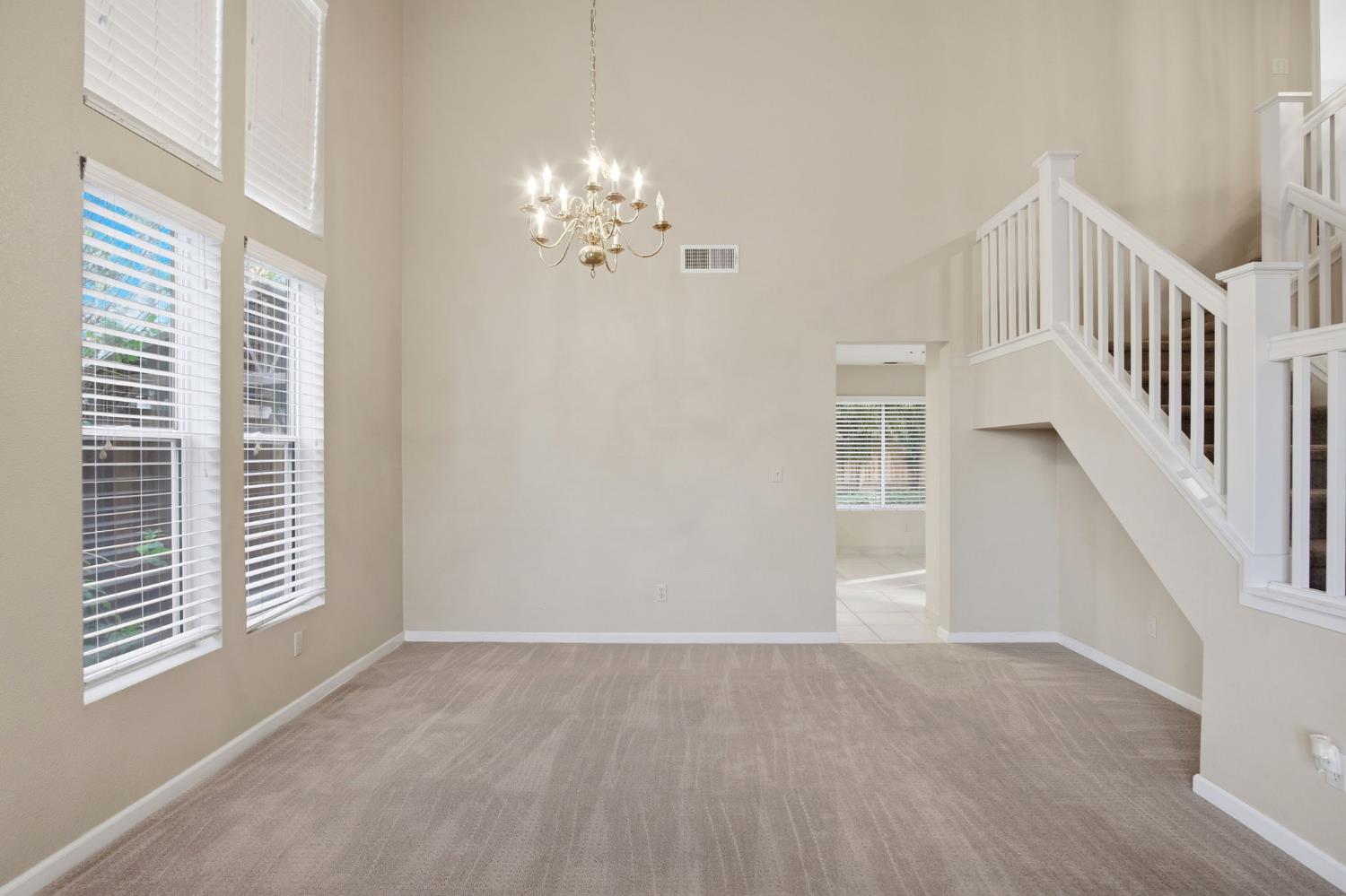 1466 Mansfield Street Tracy, CA 95376 - Photo 7 of 41