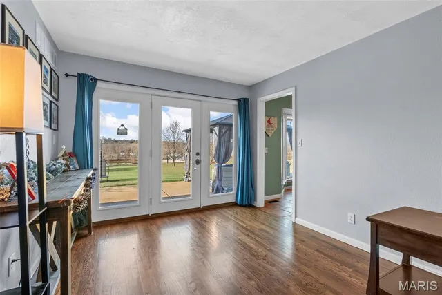 $445,000 | 1937 North Commercial Avenue, St. Clair, MO 63077