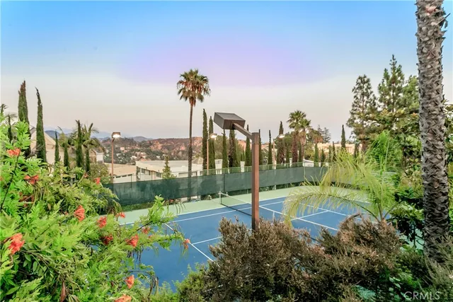 $34,950 | 7930 Vulcan Drive, Los Angeles, CA 90046