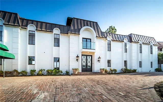 $34,950 | 7930 Vulcan Drive, Los Angeles, CA 90046