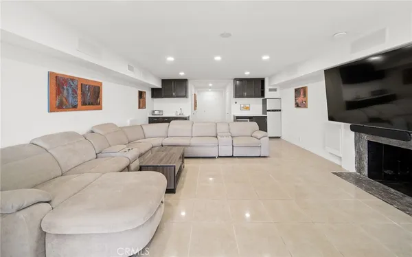 $34,950 | 7930 Vulcan Drive, Los Angeles, CA 90046