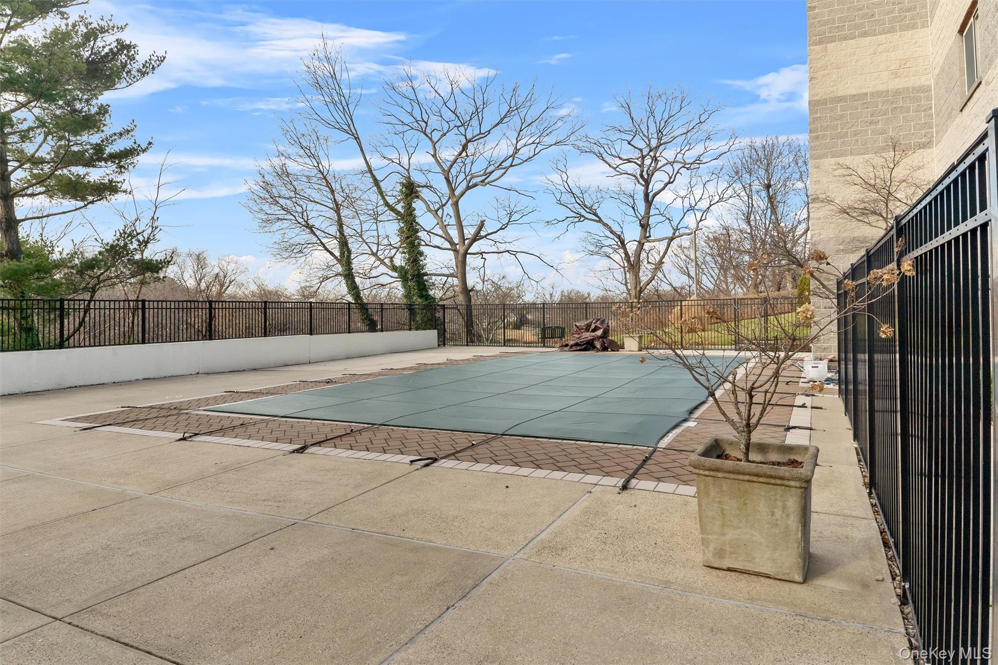 703 Pelham Road New Rochelle, NY 10805 - Photo 15 of 17 Gallery Image 15