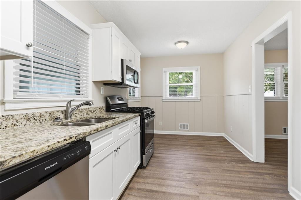 1089 Canal Street Decatur, GA 30032 - Photo 9 of 27 Gallery Image 9
