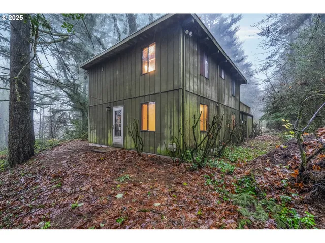 $1,500,000 | 3336 Northwest Skyline Boulevard, Portland, OR 97229