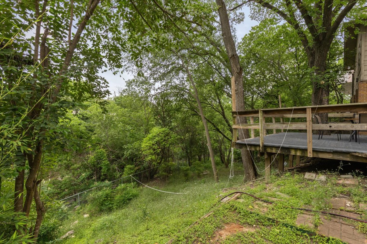 6307 Shadow Valley Drive Austin, TX 78731 - Photo 17 of 24