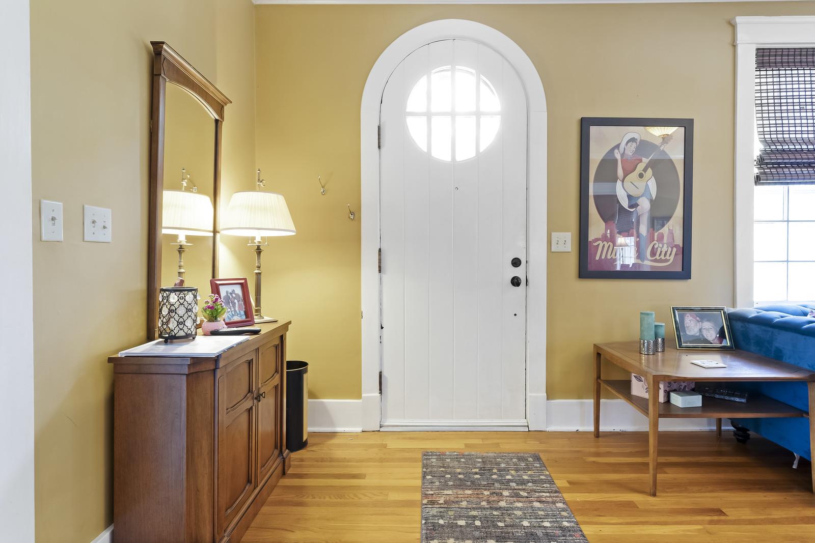 403 North Garner Street Springfield, TN 37172 - Photo 6 of 29 a view of a livingroom with furniture and window