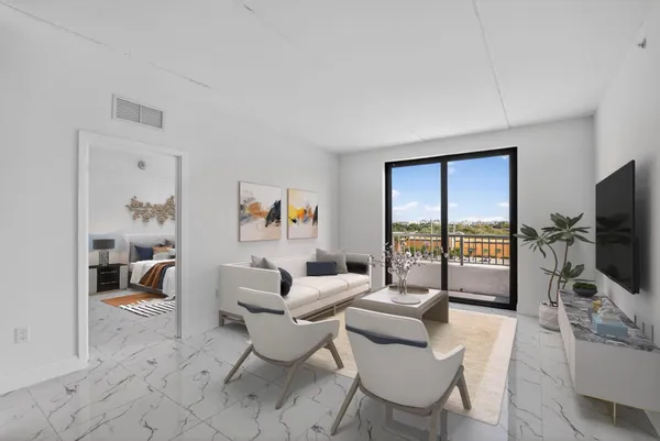 $3,250 | 250 West Hidden Valley Boulevard, Unit 2, Boca Raton, FL 33487
