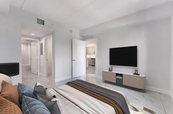 $3,250 | 250 West Hidden Valley Boulevard, Unit 2, Boca Raton, FL 33487