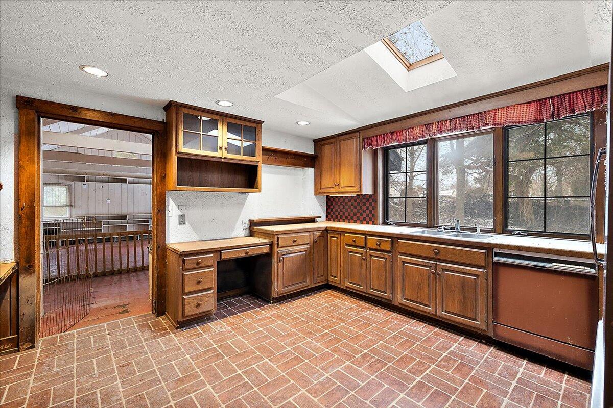 735 Renshaw Avenue Clawson, MI 48017 - Photo 15 of 39 15-735 Renshaw-15