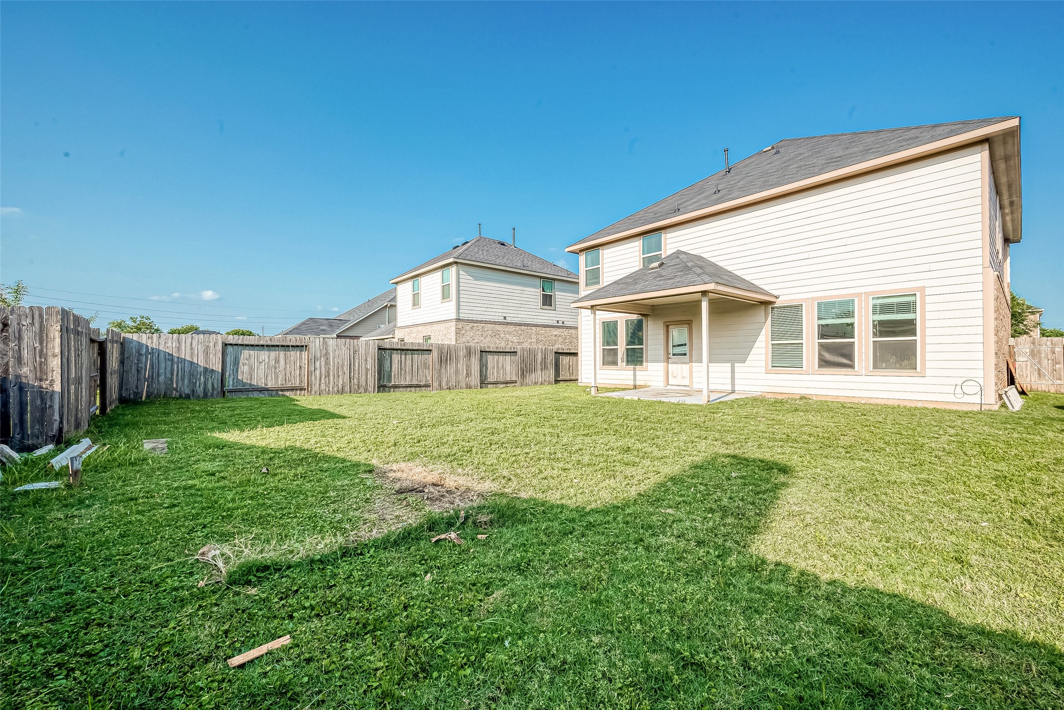 223 Sintra Lk Way Rosenberg, TX 77469 - Photo 34 of 45 Backyard