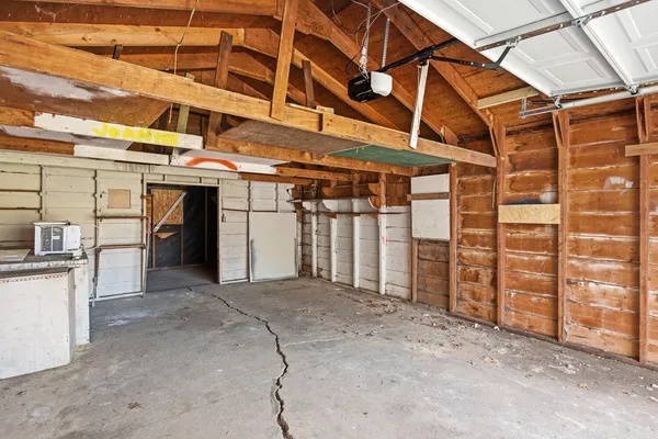 $129,900 | 1409 Joanne Lane, Champaign, IL 61821