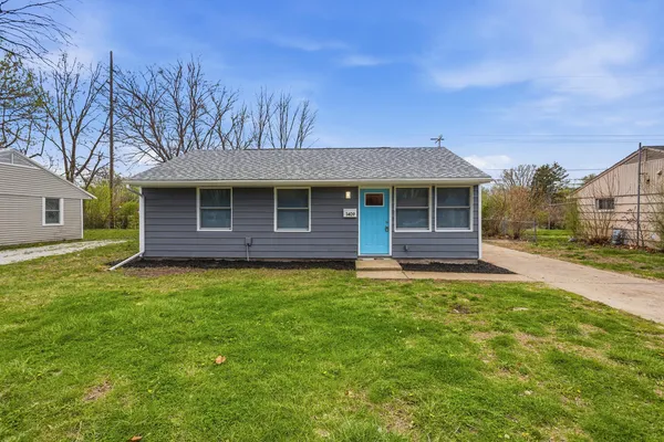$129,900 | 1409 Joanne Lane, Champaign, IL 61821