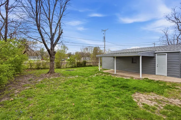 $129,900 | 1409 Joanne Lane, Champaign, IL 61821