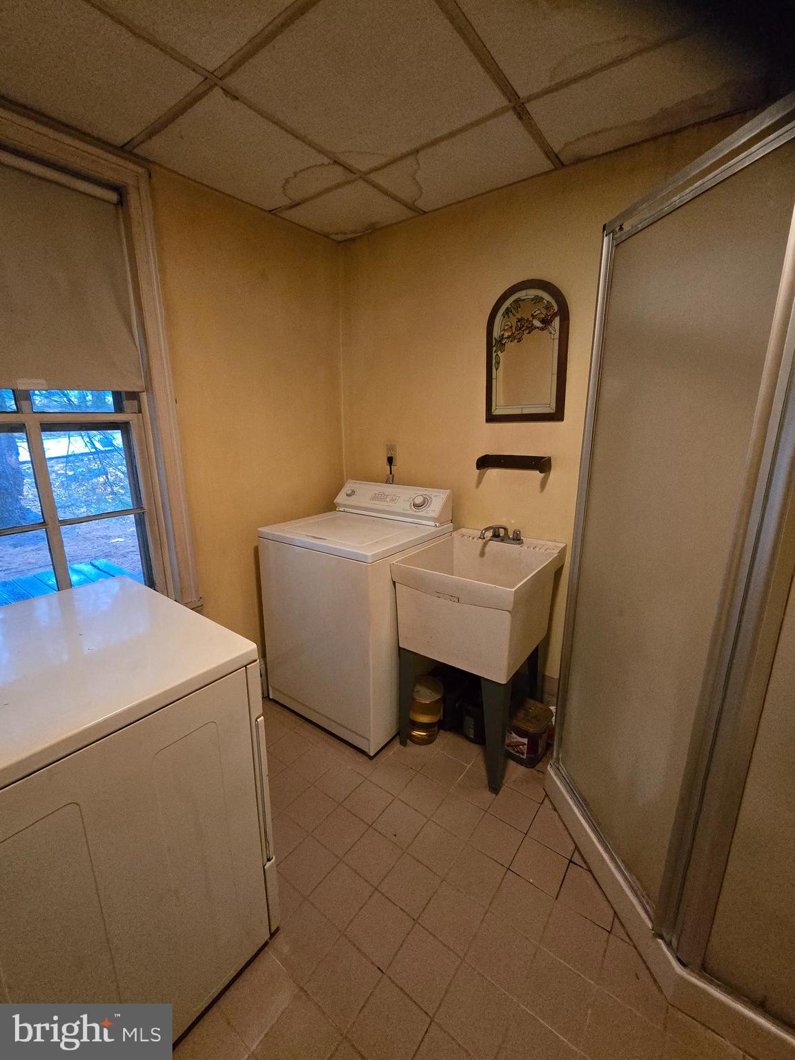 6 Township Line Road Line Lexington, PA 18932 - Photo 16 of 43 a utility room with dryer and washer