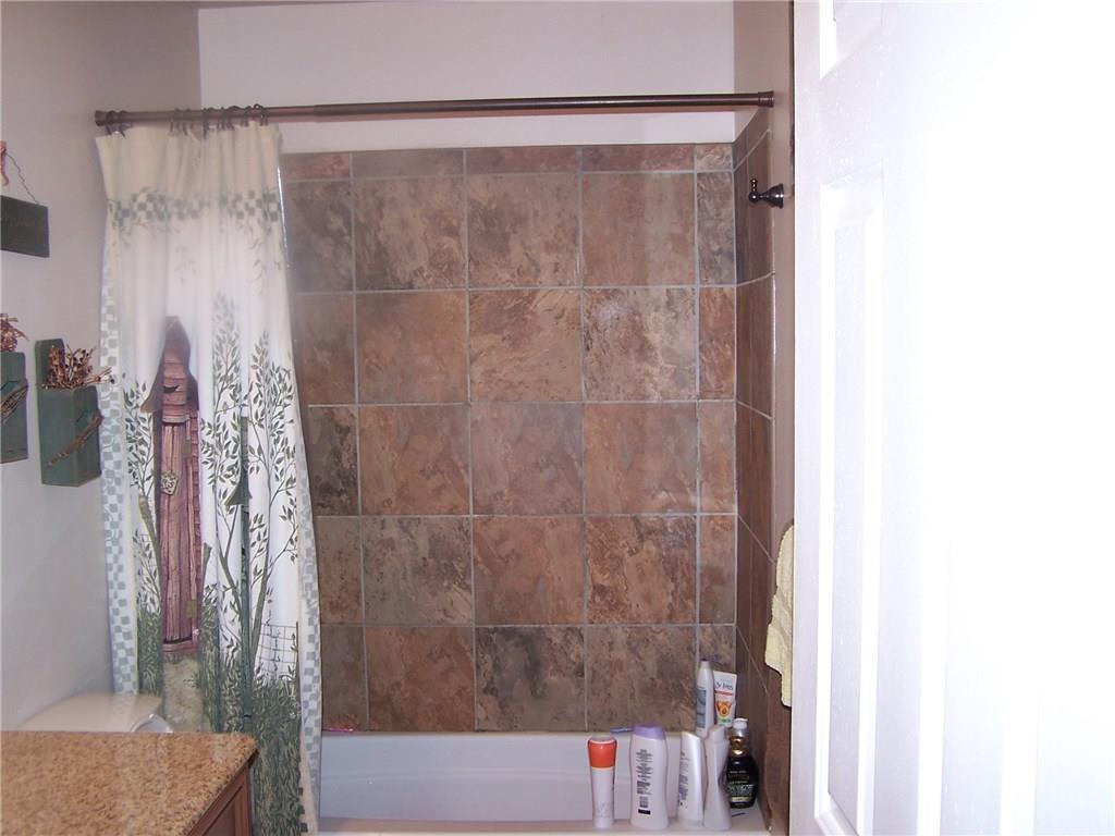 757 Clyde Road New Florence, PA 15944 - Photo 24 of 25 Full Bathroom