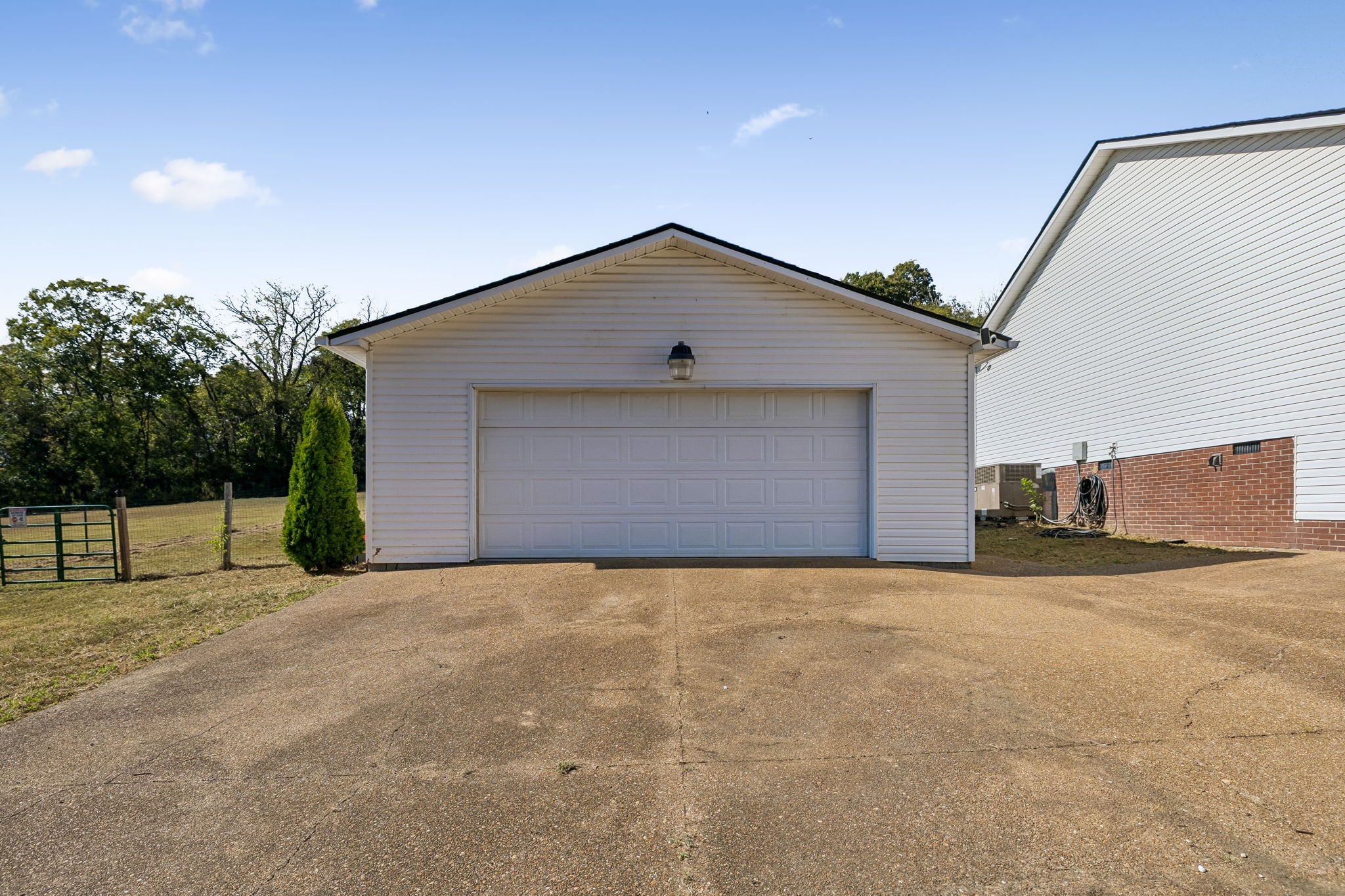 1245 Cliff Amos Road Spring Hill, TN 37174 - Photo 2 of 49 Gallery Image 2
