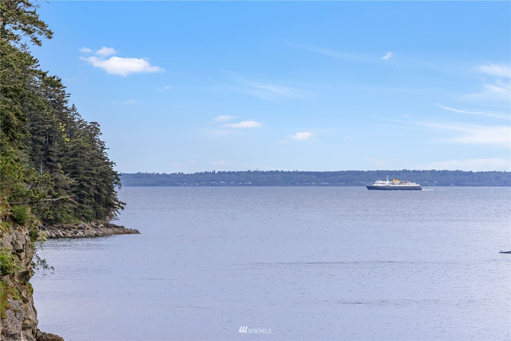 591 Pleasant Bay Road Bellingham, WA 98229 - Photo 38 of 40 a view of a lake and mountain view