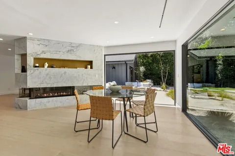 $3,350,000 | 3721 Woodcliff Road, Sherman Oaks, CA 91403